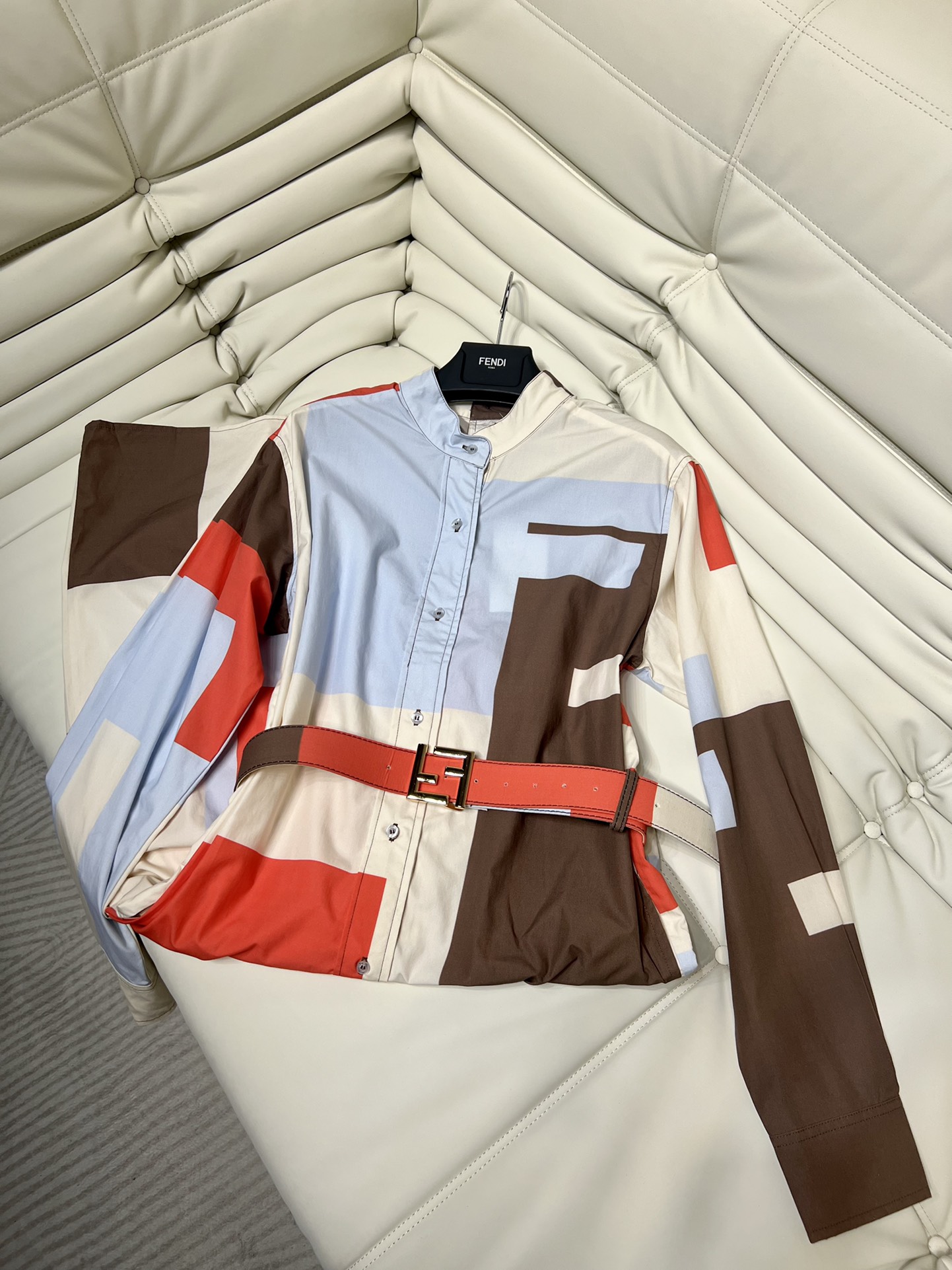 fendi ズッカ 柄 ワンピーススーパーコピー スカート カラフル 長袖 プリント ファッション 高級感 ブルー_6