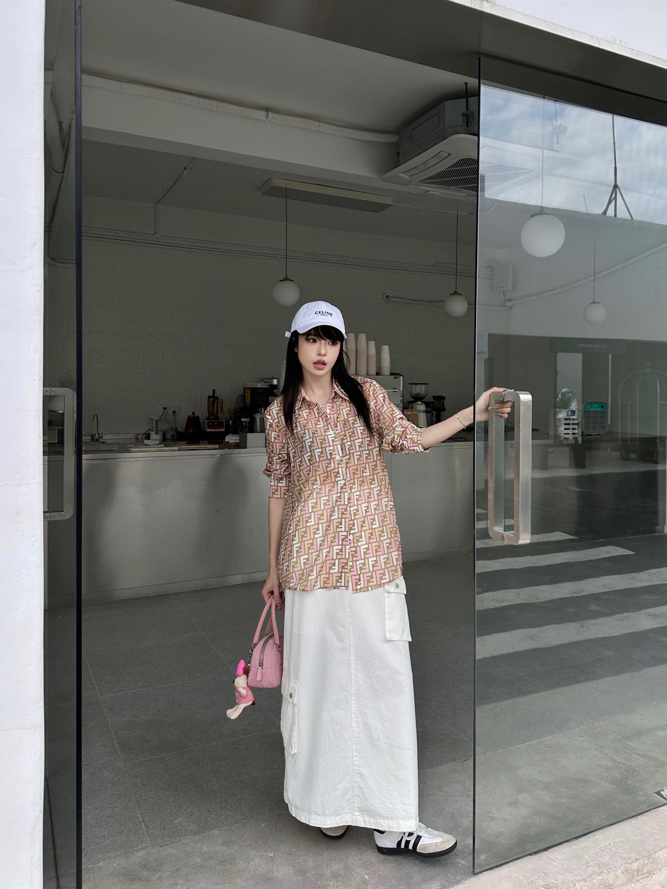 お値打ち価格 fendi シャツスーパーコピー 日焼け止め服 トップス 長袖シャツ 花柄 プリント シルク ブラウン_2