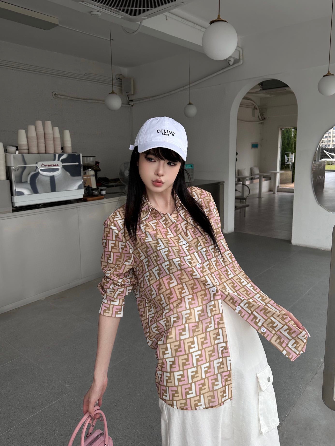 お値打ち価格 fendi シャツスーパーコピー 日焼け止め服 トップス 長袖シャツ 花柄 プリント シルク ブラウン_3
