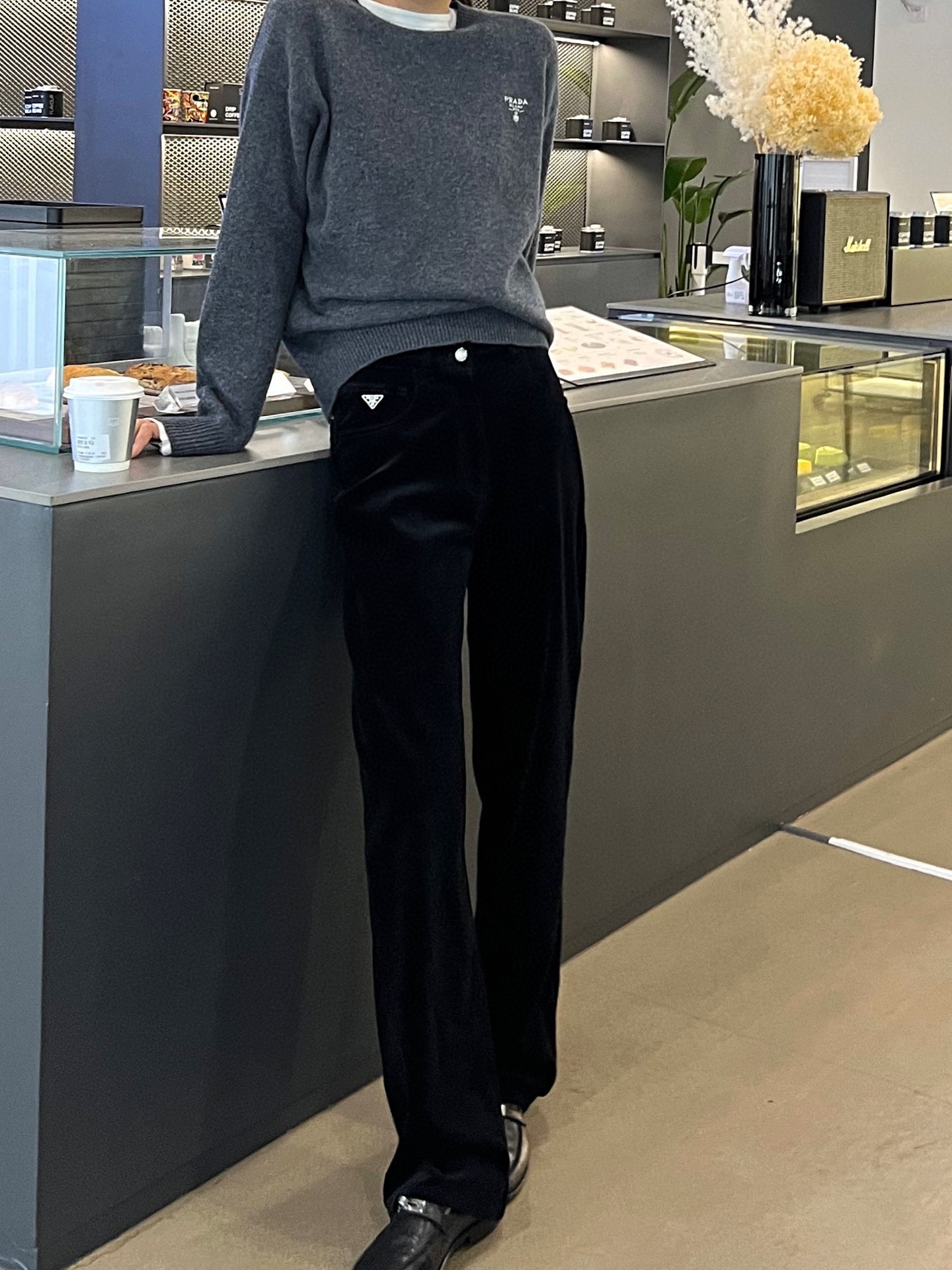 prada ズボンコピー カジュアルパンツ 厚い ファッション 人気新作 通気性いい ブラック_4