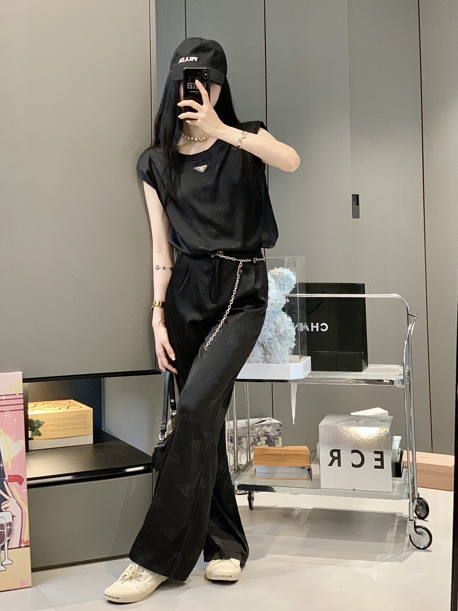 prada 上 着コピー キャミソール カジュアルパンツ ベルト付き 夏服 シンプル レディースセット ブラック_2