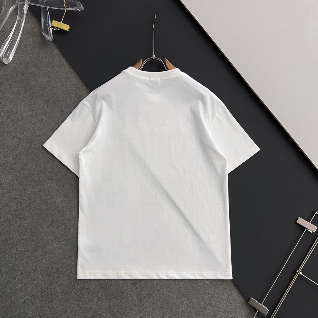 春冬新登場のディオール 半袖シャツ メンズスーパーコピー クラシック  耐久性も抜群_5