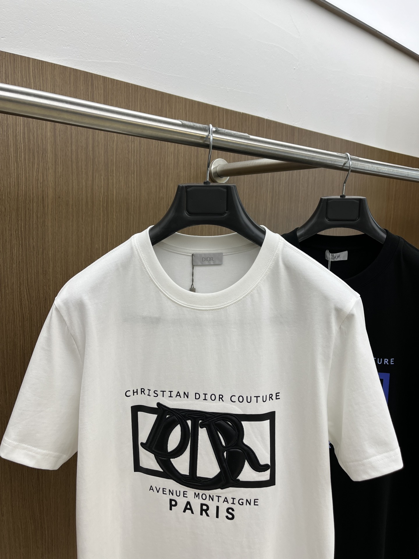 超限定即完売ディオールｔシャツ偽物 タイムレスな魅力 着心地 通気性_2