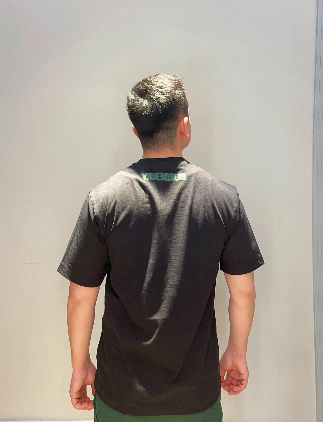 超人気逸品バーバリーtシャツスーパーコピー 優雅な雰囲気 幅広いシーン_2