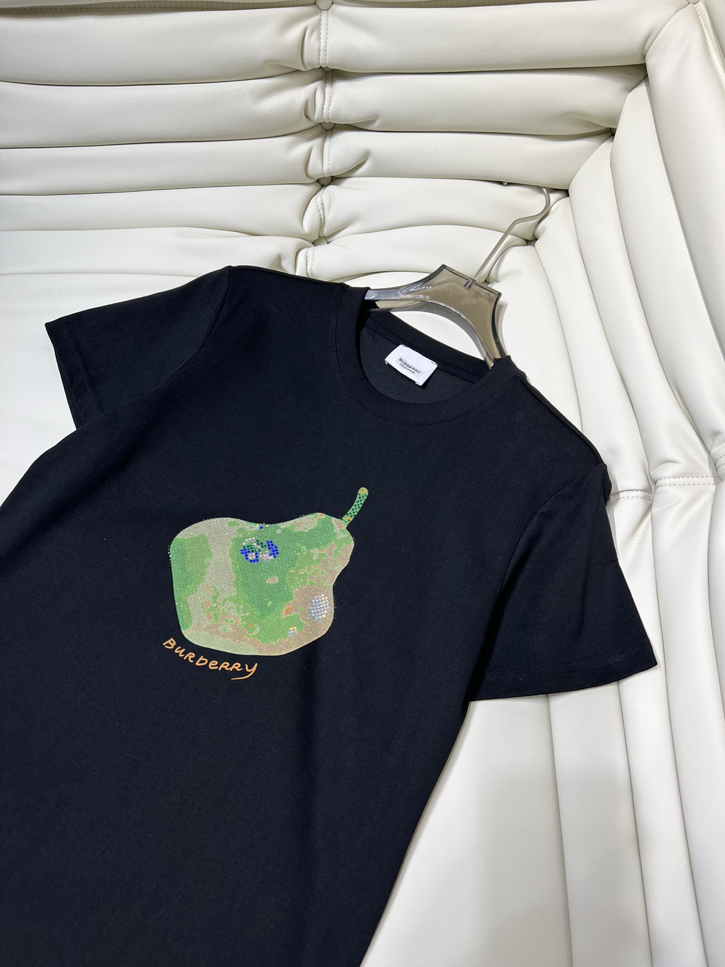 一番旬になるバーバリーコーデtシャツコピー 上質な素材 幅広いスタイルにマッチ_2