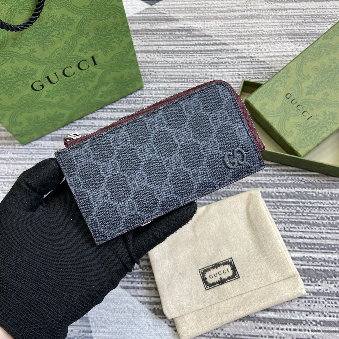人気定番 可愛い 結婚式 グッチの財布スーパーコピー 795233 グッチ カードケース_1