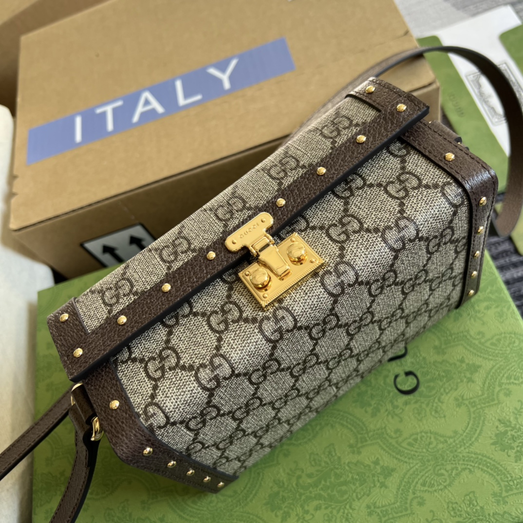春夏新作追加GUCCI バッグ偽物678460 キャンバス レトロなスタイル_1
