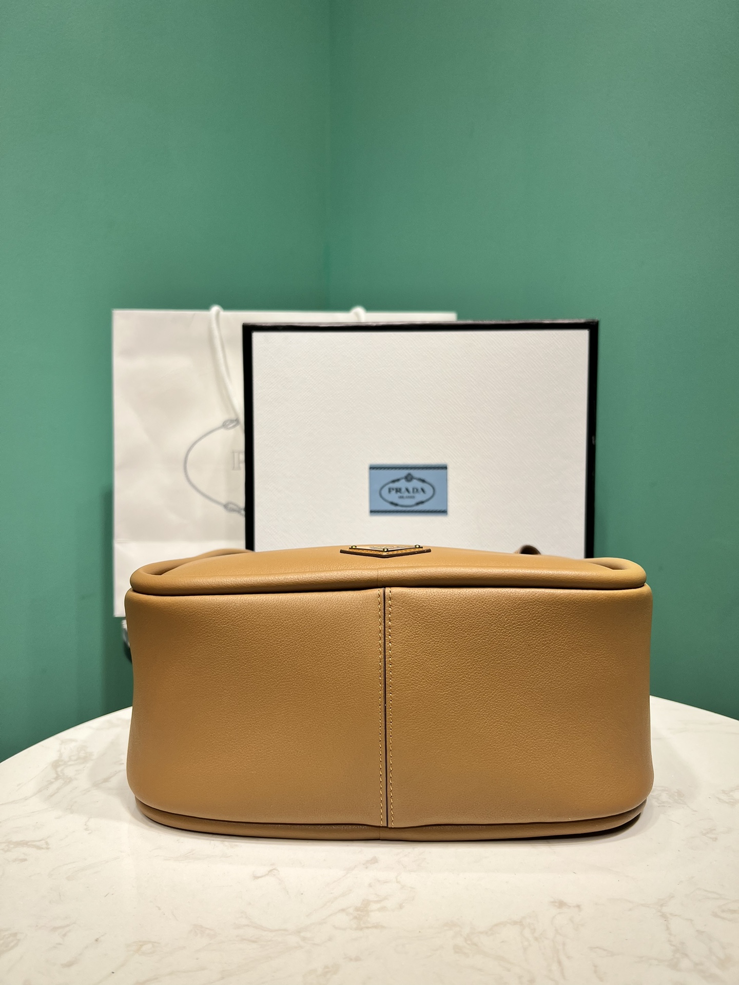 超人気逸品カバンプラダスーパーコピー Lindy  金属アクセサリー 実用的なデザイン_4