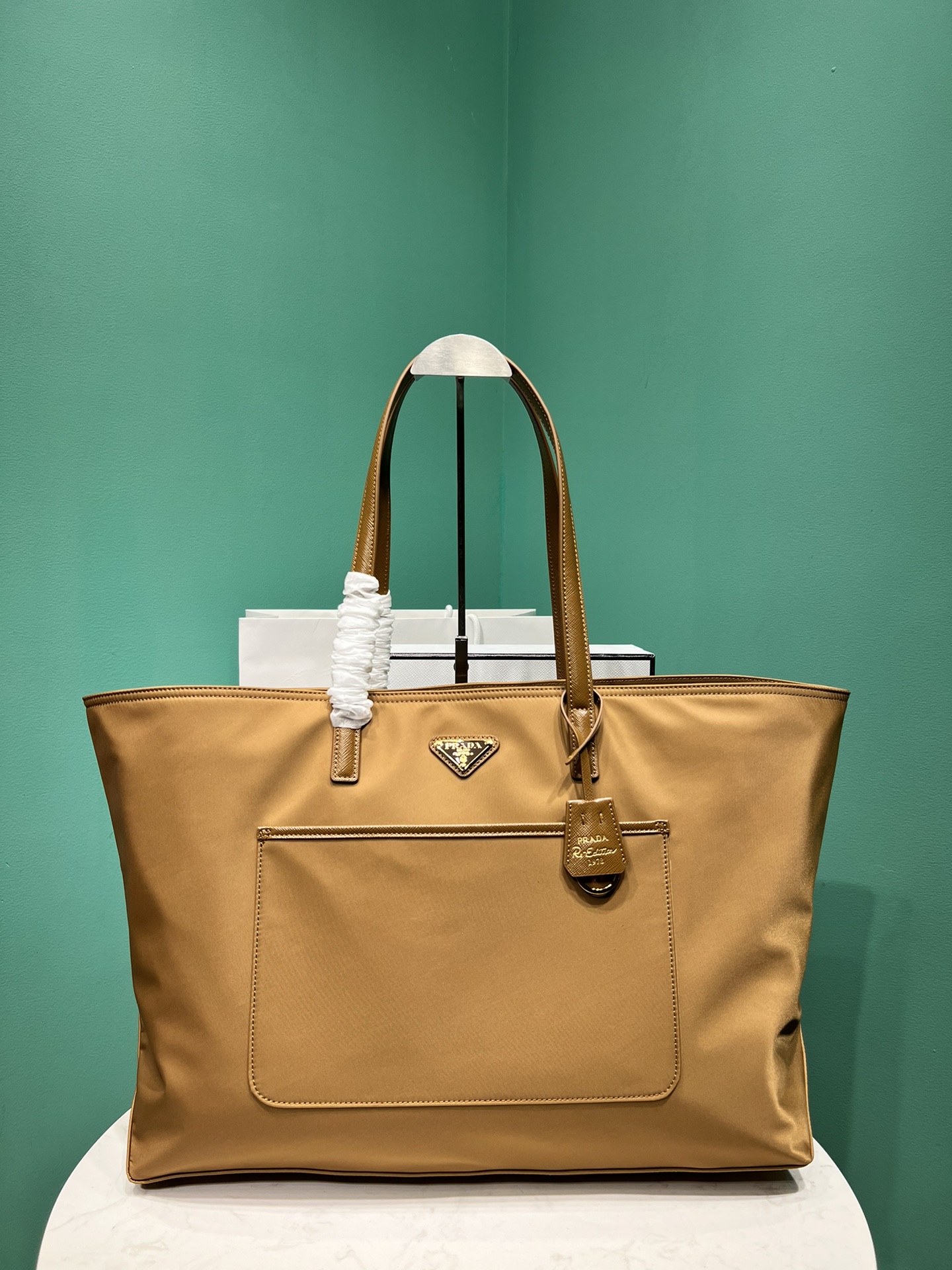 春夏数量限定格安プラダバッグn級品 レザーハンドル チェーン ショルダーストラップ_1