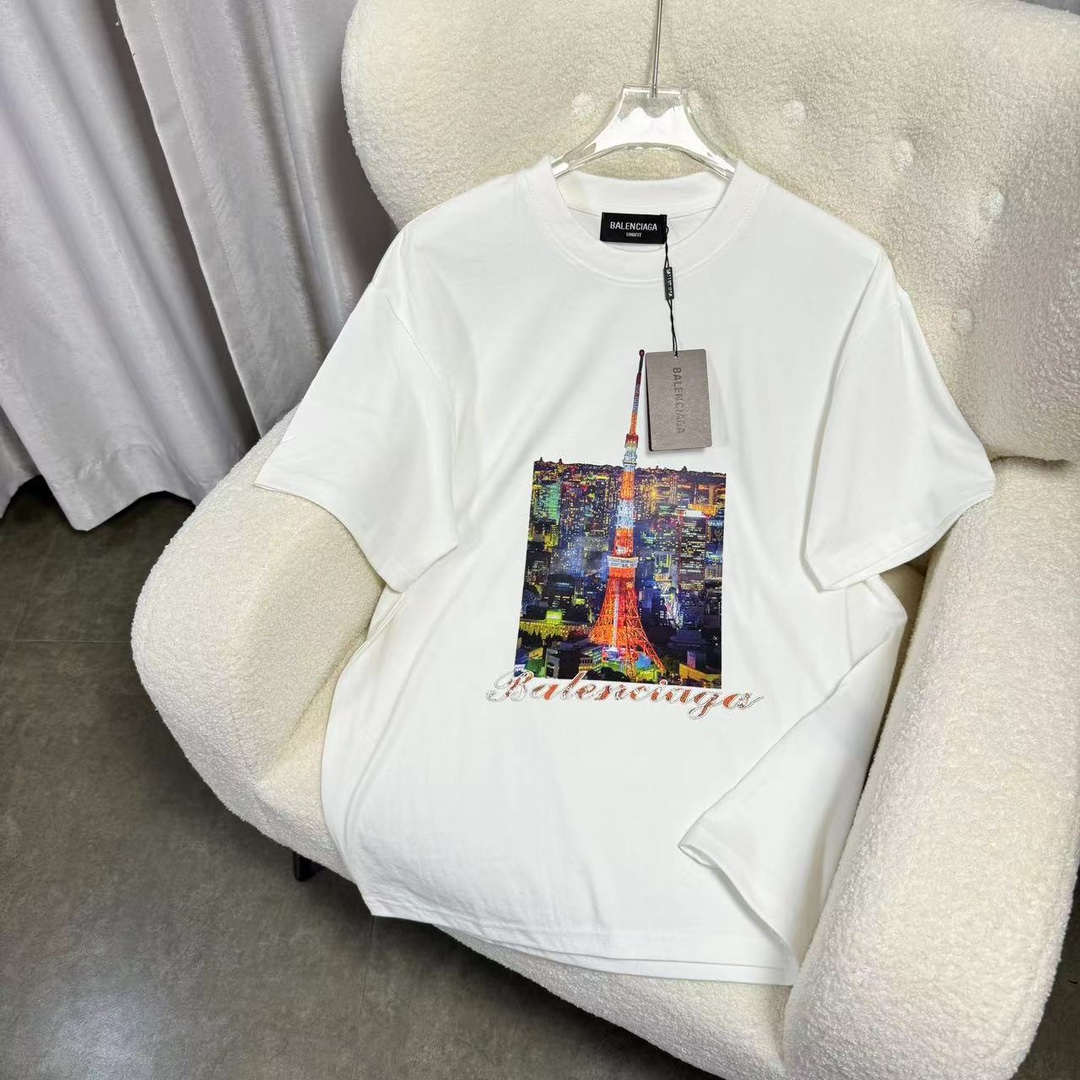 新年度人気入荷 サイズ感 バレンシアガtシャツ偽物 ファッショナブルな印象 男女兼用_1