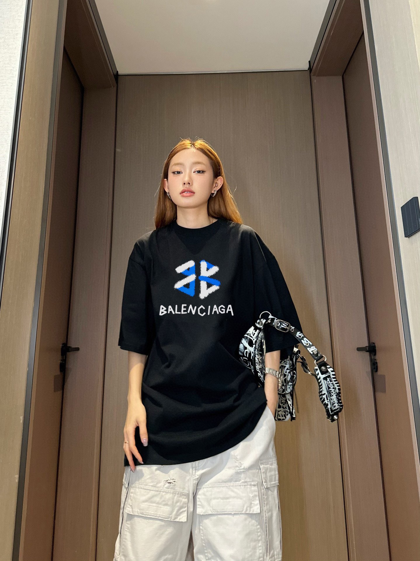 超激レア人気新作バレンシアガ アメリカ  tシャツn級品 トレンド感満載 ゆったりとしたフィット感_4