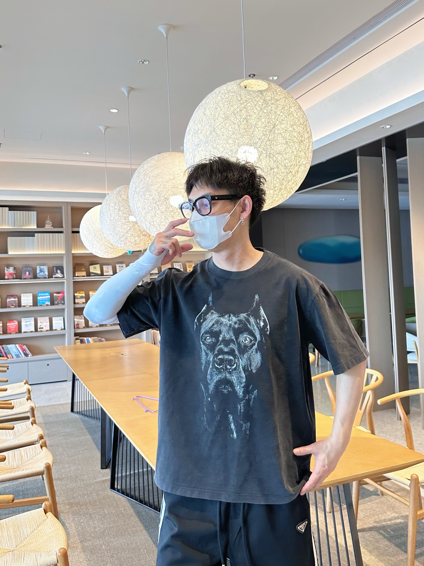 新作高機能性 ジバンシー半袖 tシャツn級品 特注のコットン素材 滑らかな肌触り_2