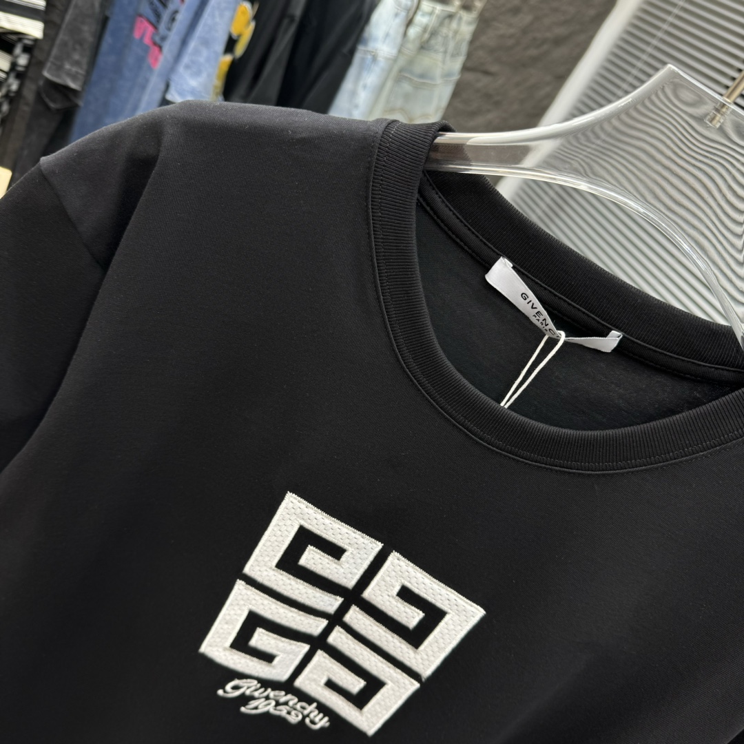 海外セレブ定番愛用tシャツ ジバンシー偽物 特注のピュアコットン素材 カップルコーデ_5