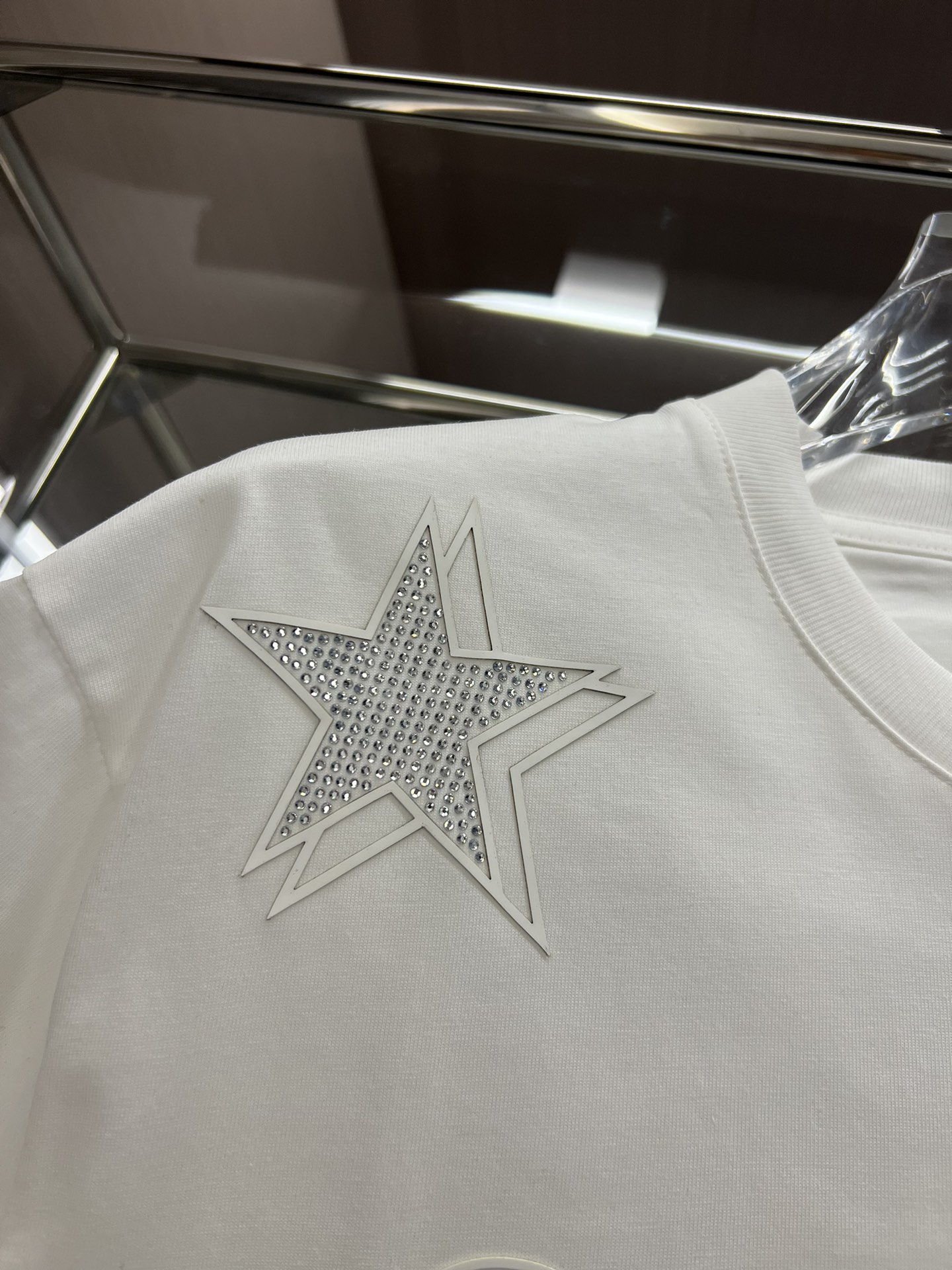 センスアップ！最前線2024春夏ジバンシー ｔシャツスーパーコピー カスタムメイド ピュアコットン素材_4