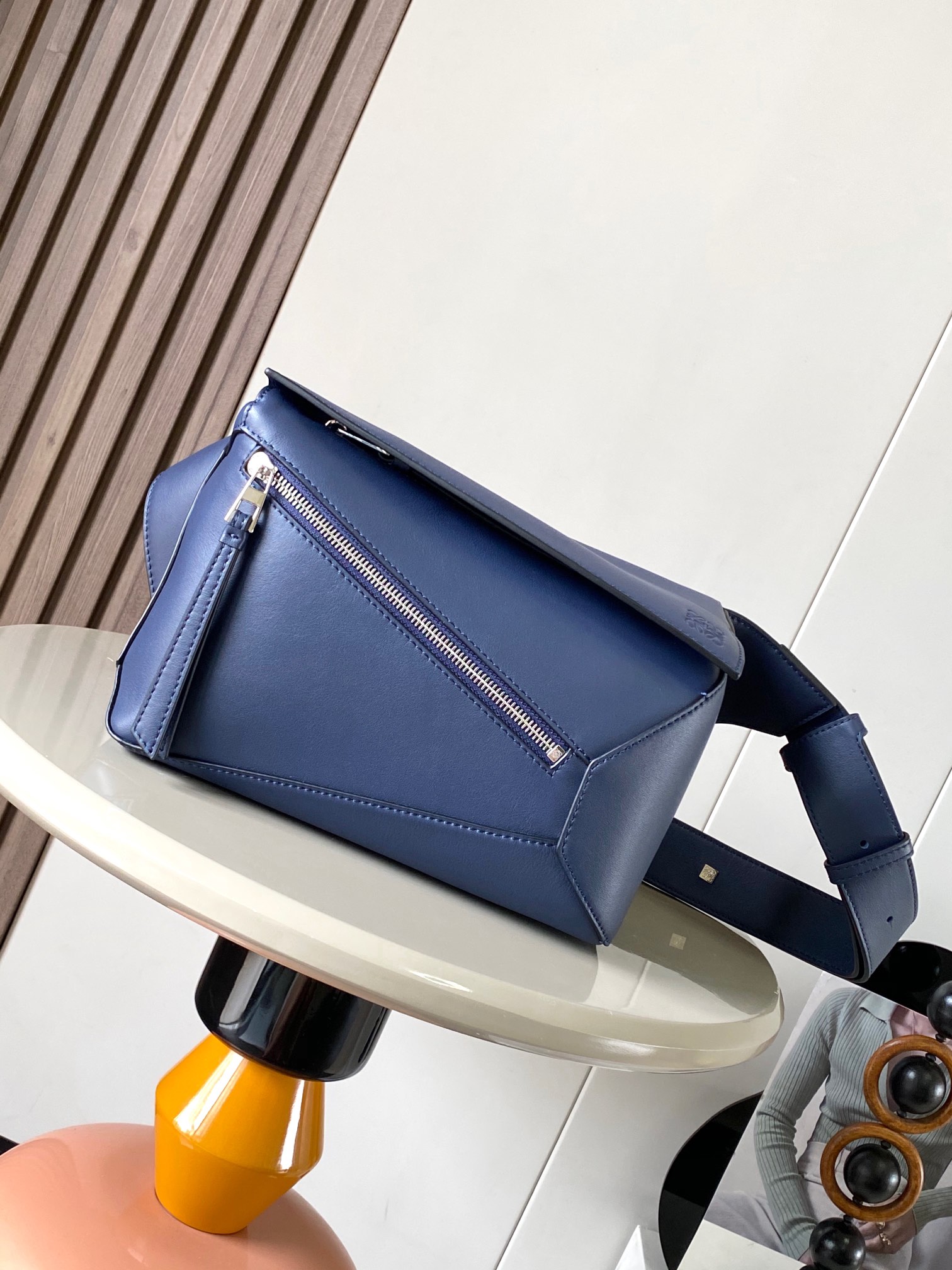 数量限定 得価Loeweカバンn級品パズル ウエストバッグ_1