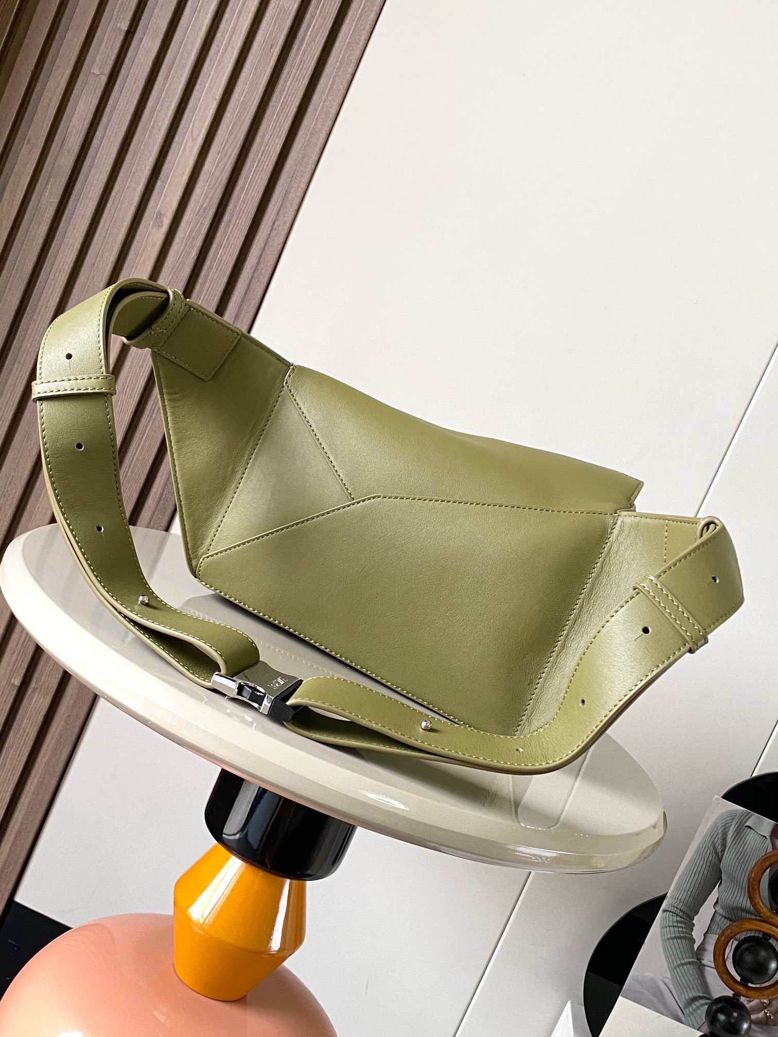 2023人気 定番 安いLoeweカバンメンズコピーパズル ウエストバッグ_3
