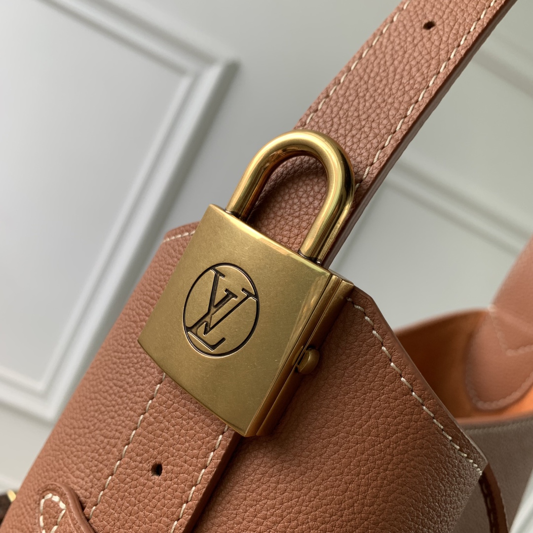 低価直輸入専門店ルイヴィトン鞄コピー人気シリーズ Low Key Hobo_4