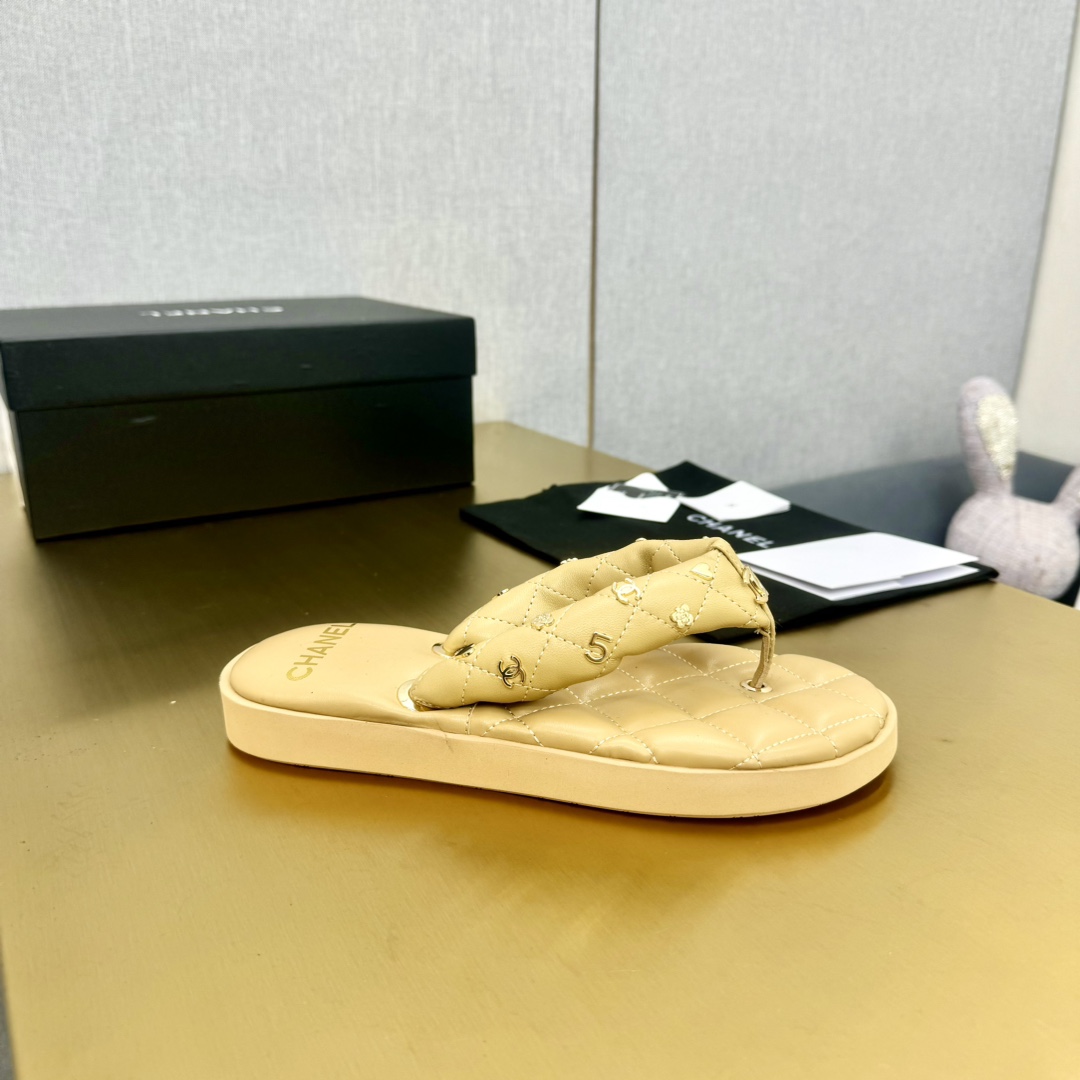 お買いセールシャネルアウトレット サンダル スーパーコピー 特注の編み紐 羊革のインソール_3