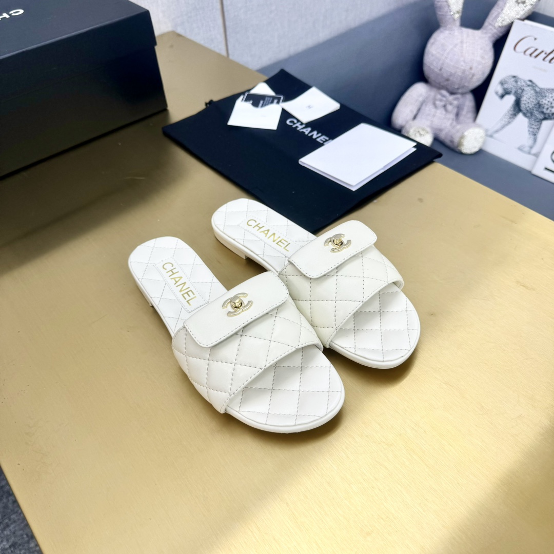 高評価！サンダル シャネルコピー 特注の編み紐 羊革のインソール_1