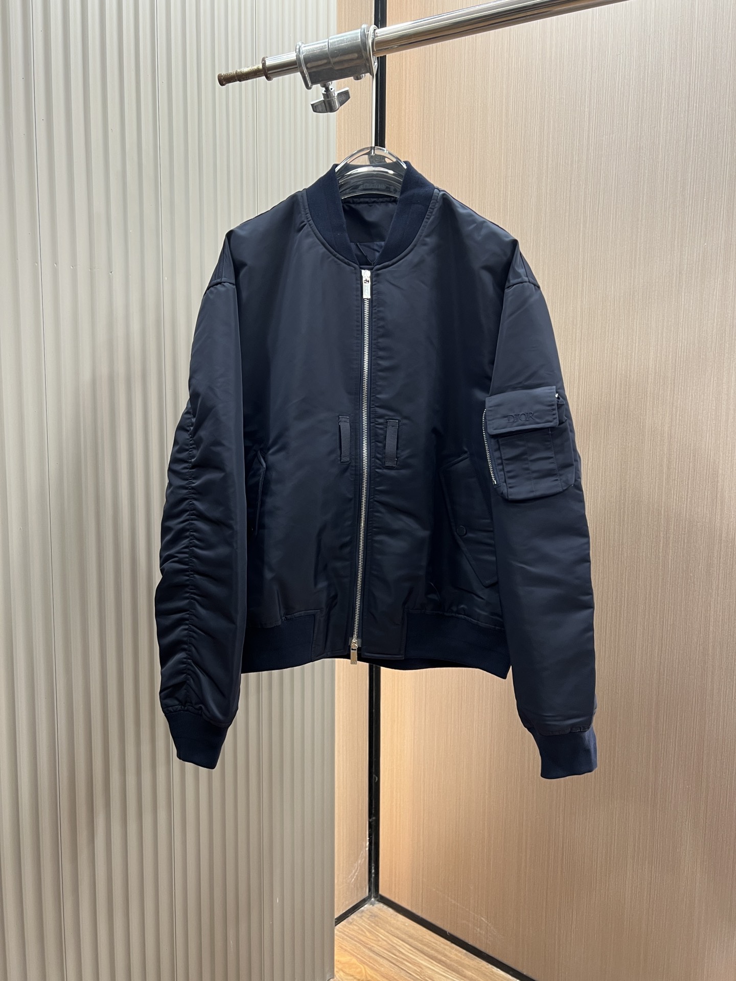 HOT 定番メンズ ディオールジャケットスーパーコピー極上のシルエットカット 新作ジャケット_1