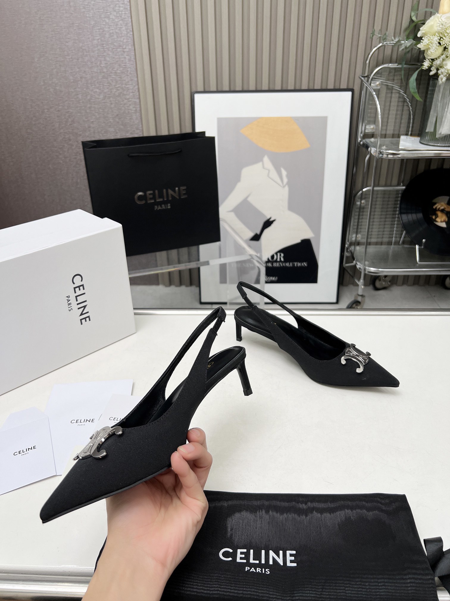 お洒落！セリーヌ風 パンプスＮ級品 レディース 優雅シューズ 5㎝ヒール 美脚 シンプル ブラック_4