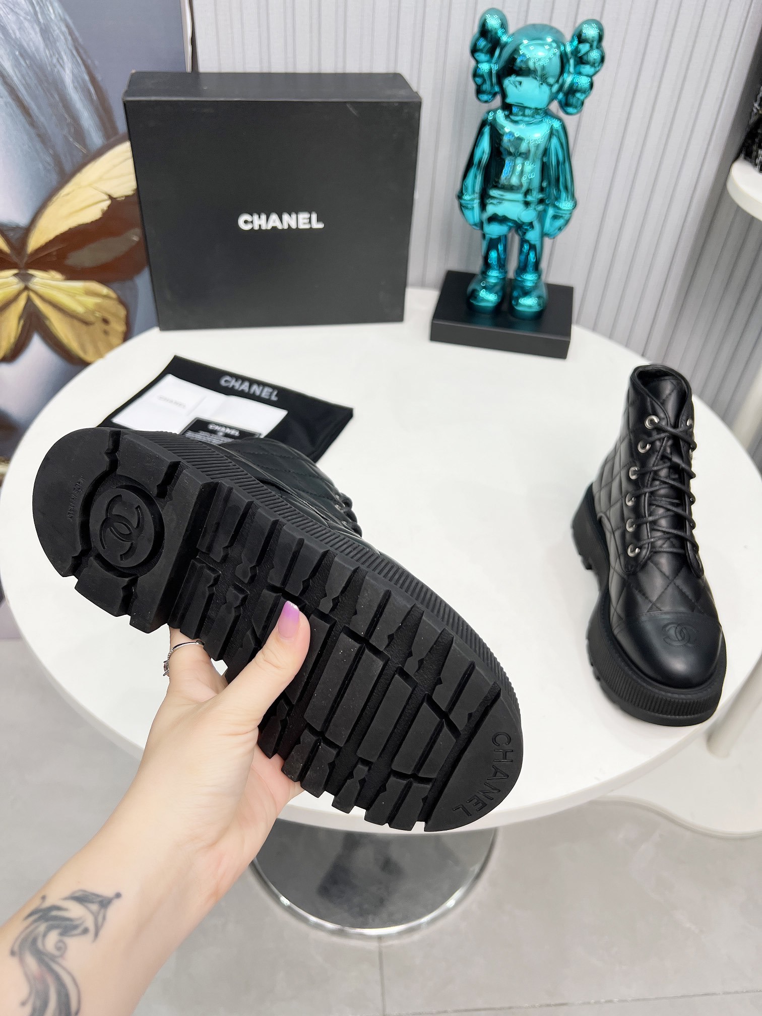 シャネルシューズＮ級品 ブーツ ハイカット 厚底 あるきやすい ファッション ブラック_8
