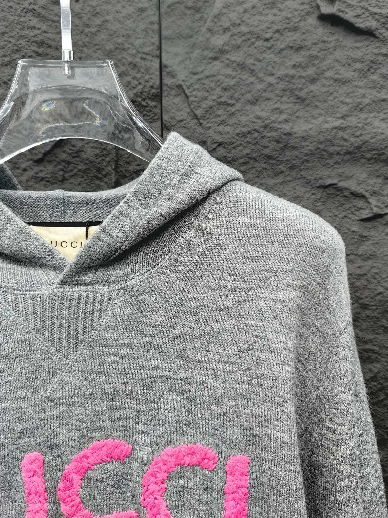 人気最新作 志尊淳 グッチセータースーパーコピー ニット トップス ウール 柔軟 フード付き 刺繍 グレイ_3