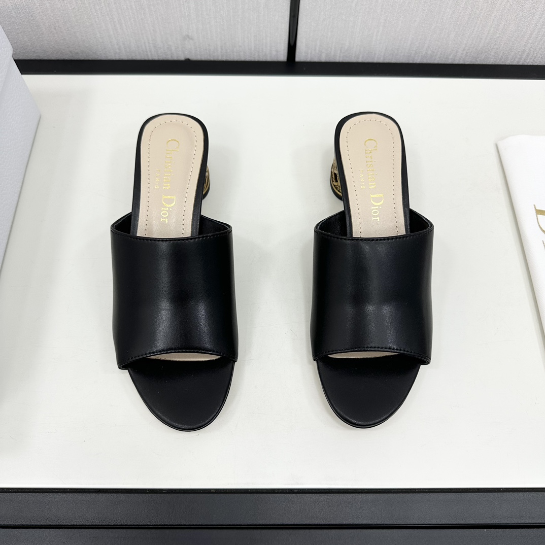【4㎝ヒール】christian dior サンダルコピー ハイヒール レディシューズ 夏新作 スリッパ 優雅 牛革 シンプル ブラック_4