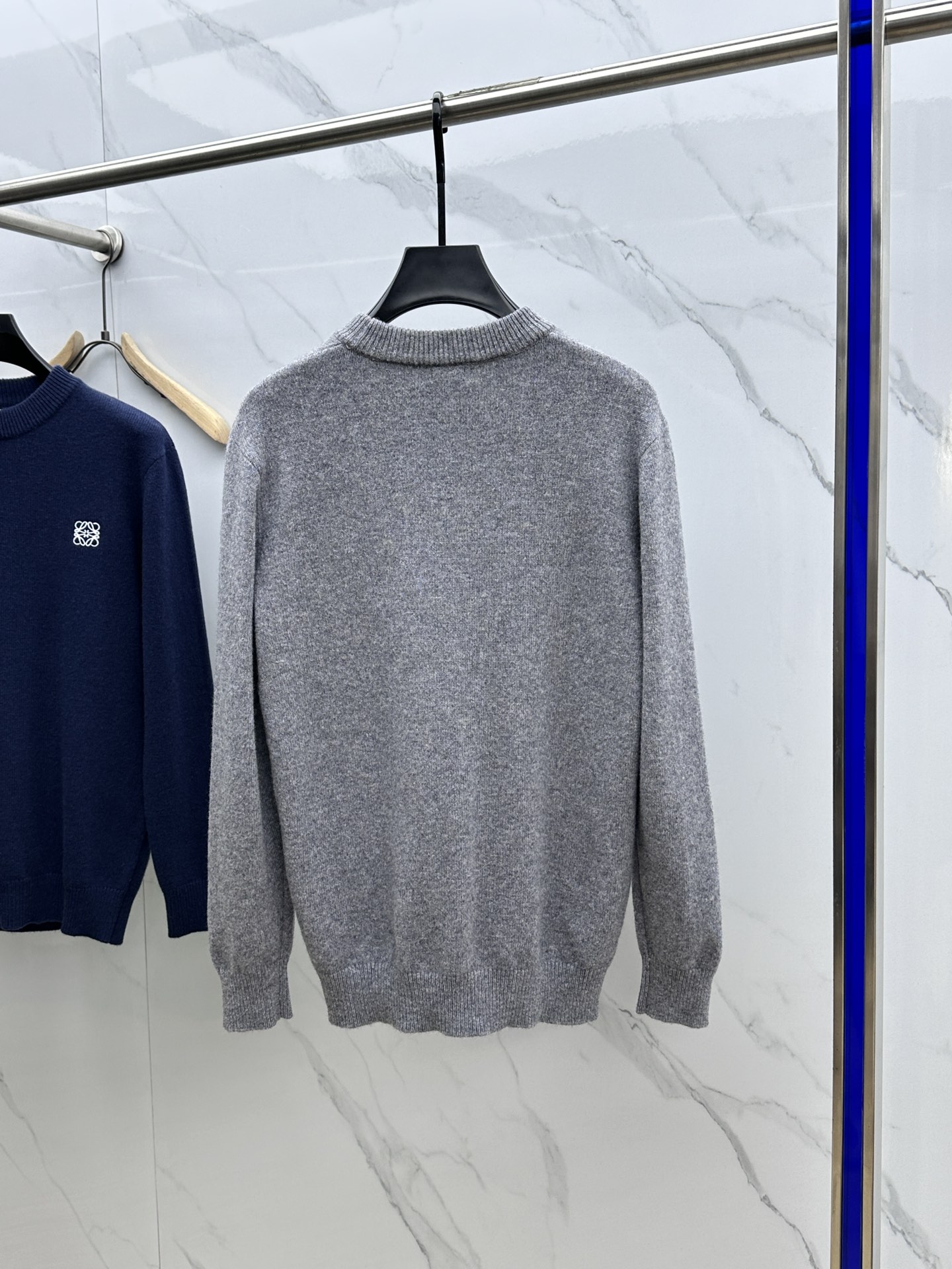 ロエベ ロゴ セーターコピー  柔軟 ニット トップス 厚い シンプル カジュアル 保温 グレイ_8