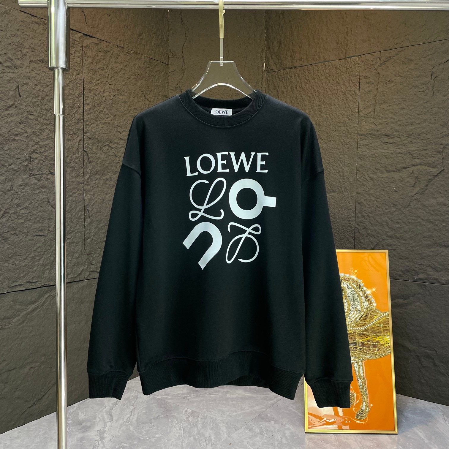 数量限定の爆買 ロエベ ジブリ コラボ パーカーＮ級品 トップス 純綿 厚い ロゴプリント ゆったり 柔らかい ブラック_1