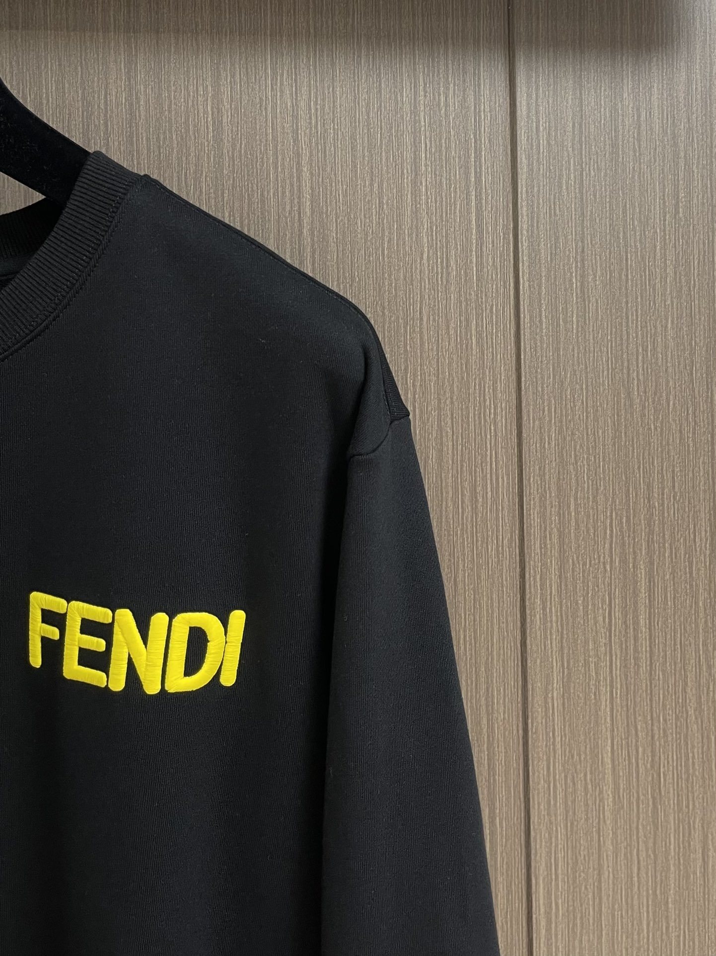 fendi モンスター パーカー偽物 トップス 純綿 カジュアル 柔らかい ロゴ刺繍 ブラック_3