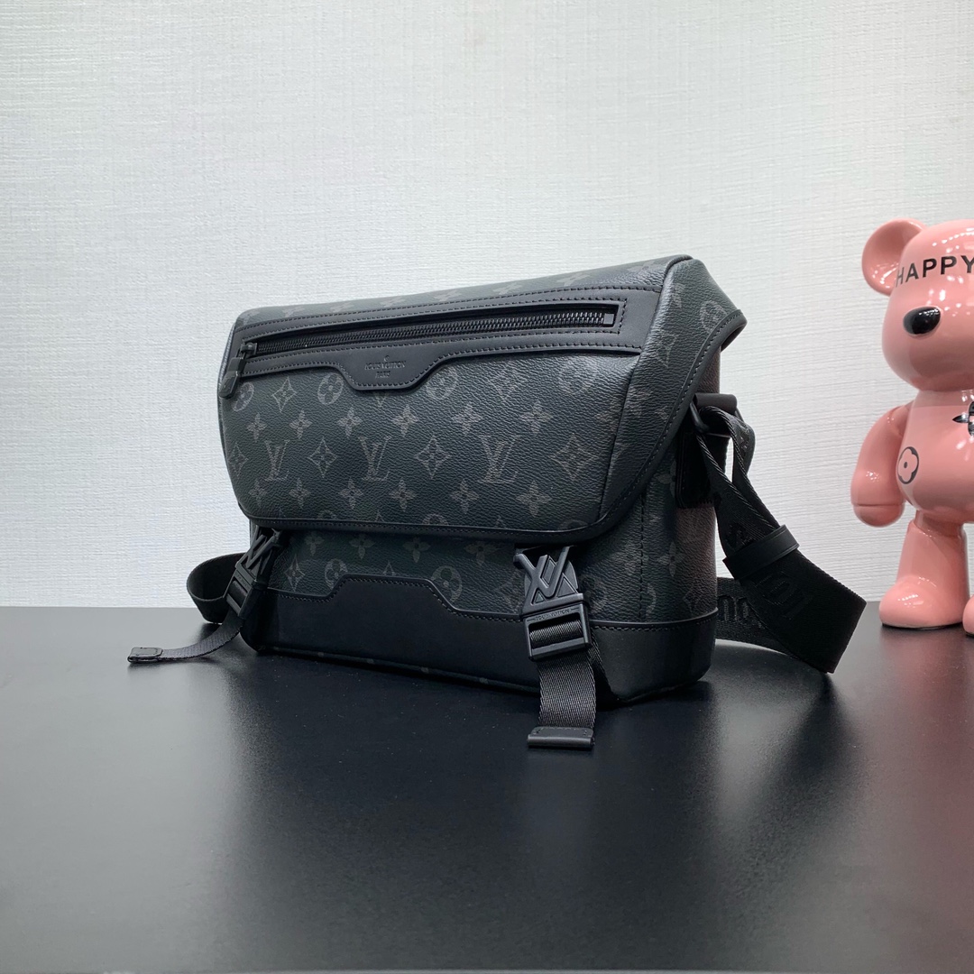 人気新品 ヴィトン バッグ 色落ちスーパーコピー レザー 本革 柔らかい 斜め掛けバッグ M12517 ブラック_6