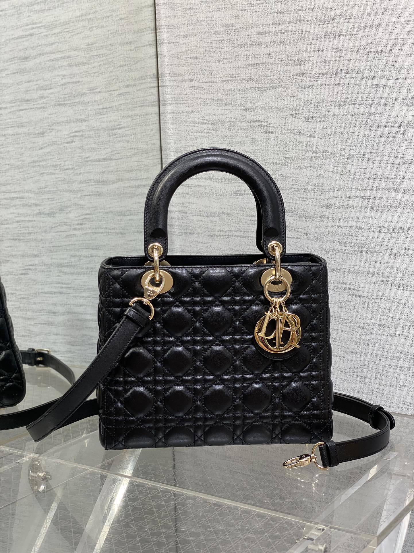 人気新作 dior バックコピー ハンドバッグ 斜め掛けバッグ 本革 レザー 柔らかい シンプル 優雅レディ ブラック_1