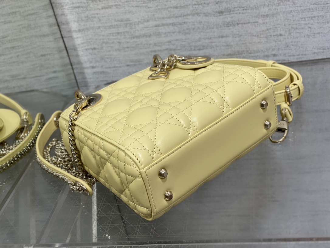 人気流行品 dior レディトート バッグスーパーコピー 牛革 優雅レディ レザー 斜め掛けバッグ ハンドバッグ イエロー_7