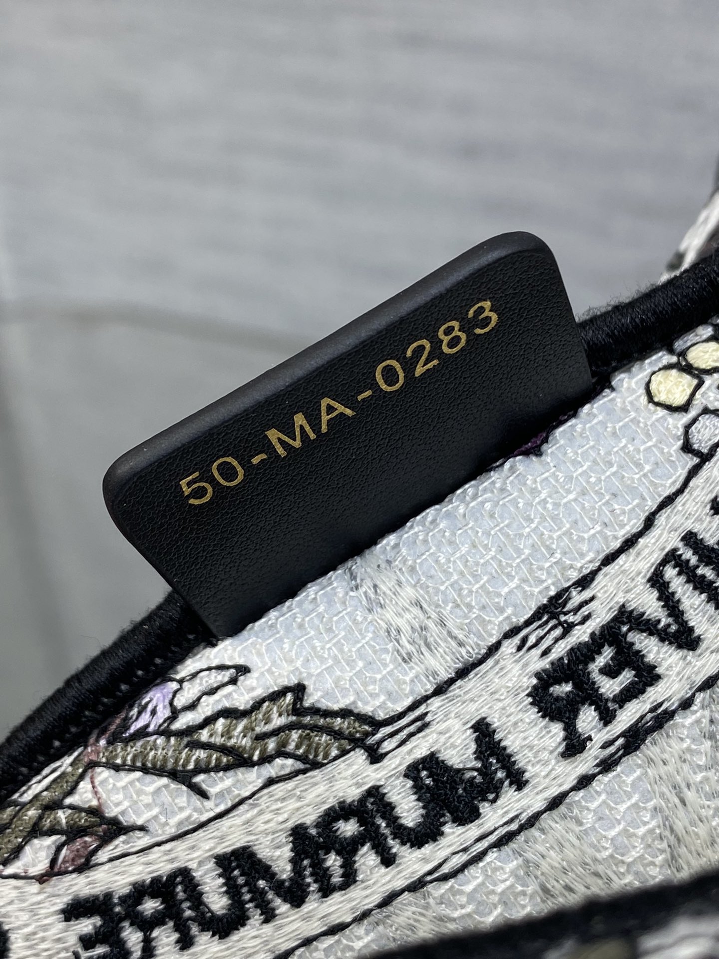 お買い得品ディオール バックコピー ロゴ刺繍 ハンドバッグ 斜め掛けバッグ 大容量 レディ グレイ_9