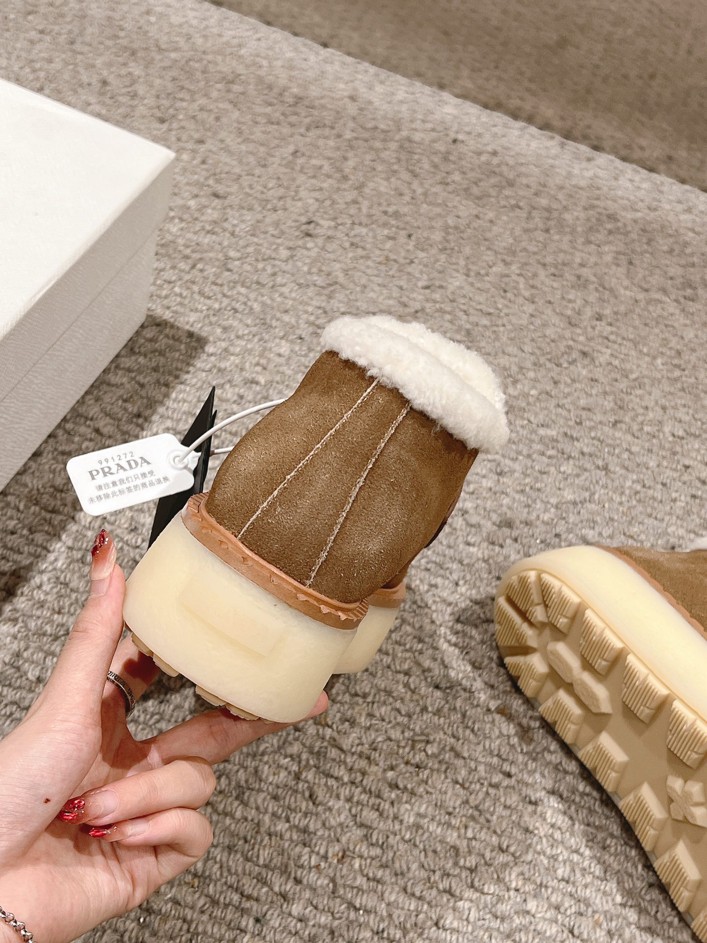人気 プラダ 厚底靴コピー 暖かい 5㎝厚底 保温 あるきやすい シューズ スニーカー ブラウン_9