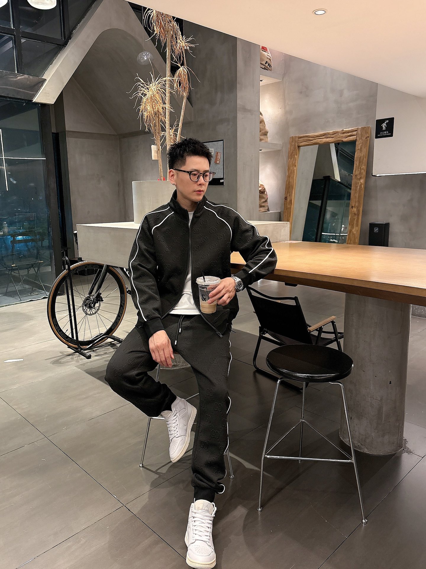 上質服 グッチ風セットコピー 運動セット トップス ズボン ランニング 純綿 通気性いい ブラック_4
