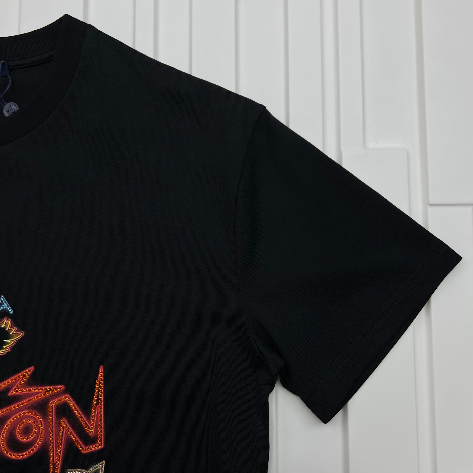 超激得の新品 ルイヴィトン tシャツ モノグラムコピー プリント トップス 半袖 シンプル 純綿 ブラック_6