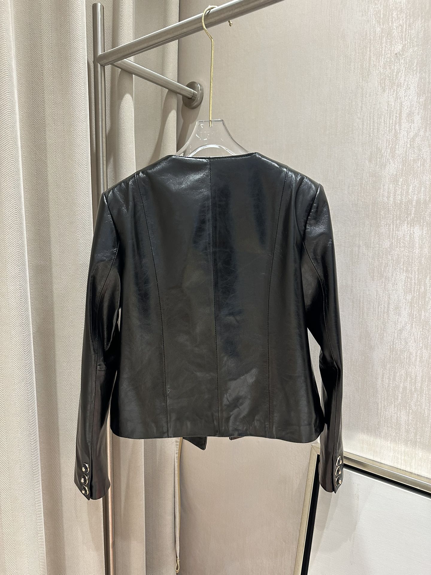 超人気 chanel ジャケット ツイードスーパーコピー トップス 革アウター レザー ファッション ブラック_2