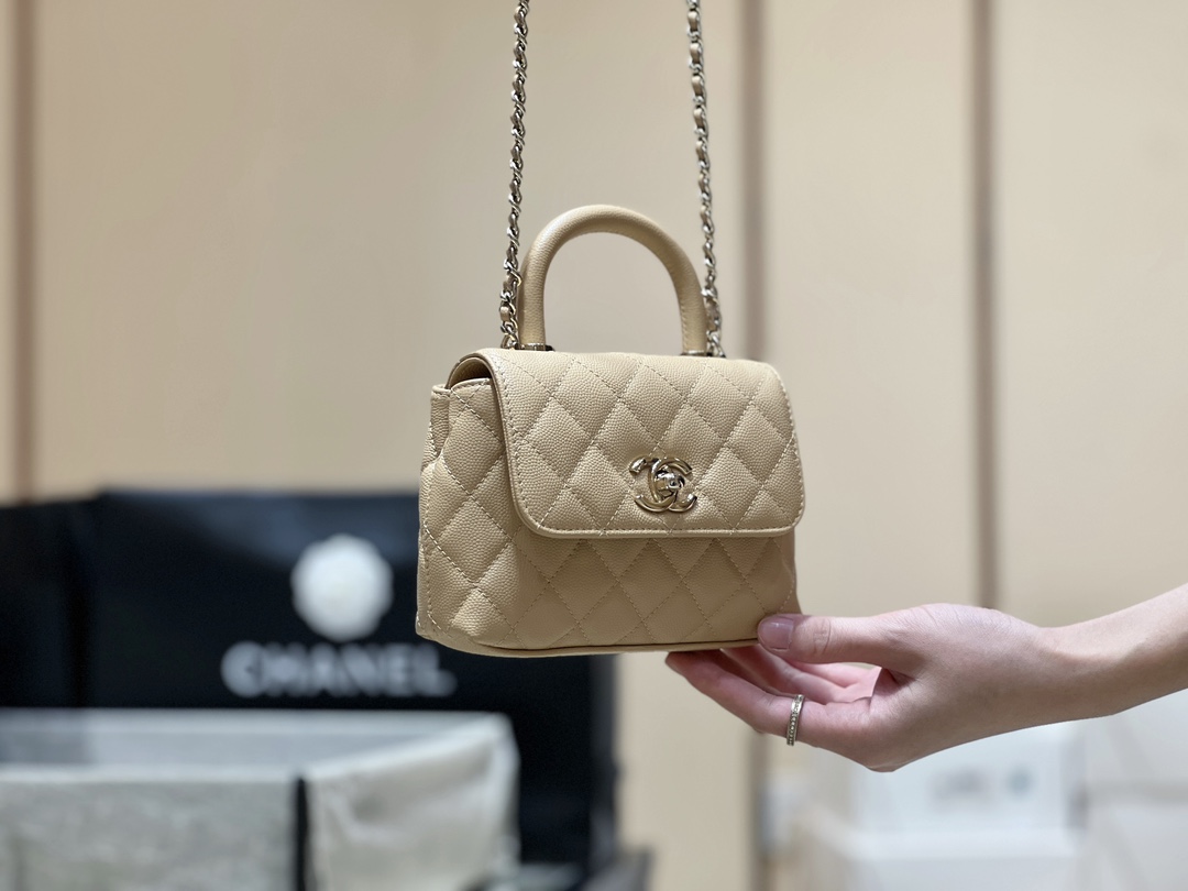 超ミニサイズ シャネルバッグ 修理 値段コピー チェーンバッグ ハンドバッグ 優雅レディ 本革 レザー ベージュ色_11