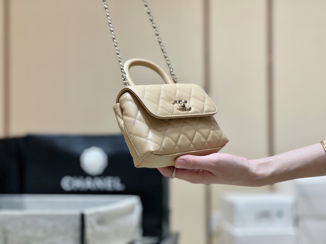 超ミニサイズ シャネルバッグ 修理 値段コピー チェーンバッグ ハンドバッグ 優雅レディ 本革 レザー ベージュ色_24