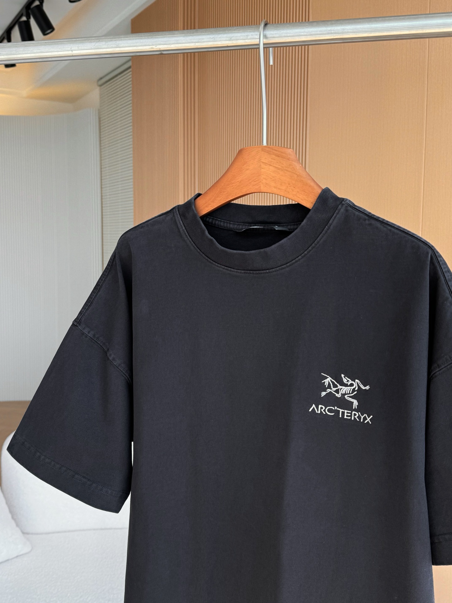 アークテリクス ウール t シャツ偽物 トップス 純綿 シンプル 短袖 柔らかい ロゴ刺繍 ブラック_3