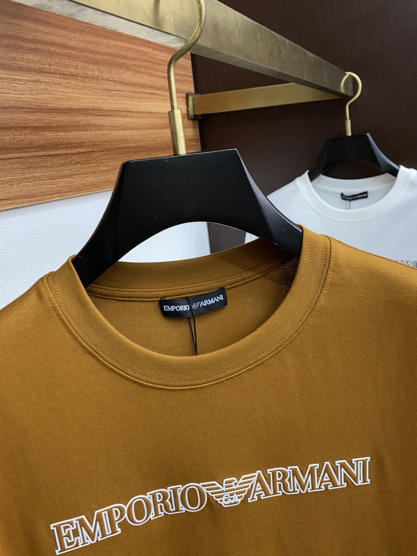 【夏新品】アルマーニtシャツメンズ偽物 純綿 半袖トップス シンプル 柔らかい ブラウン_7