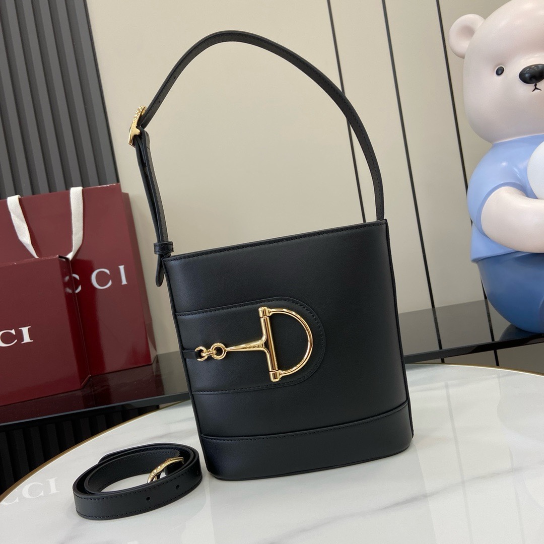 現代感 gucci バッグスーパーコピー 牛革 レザー ハンドバッグ 大容量 ファッション 833665 ブラック_1