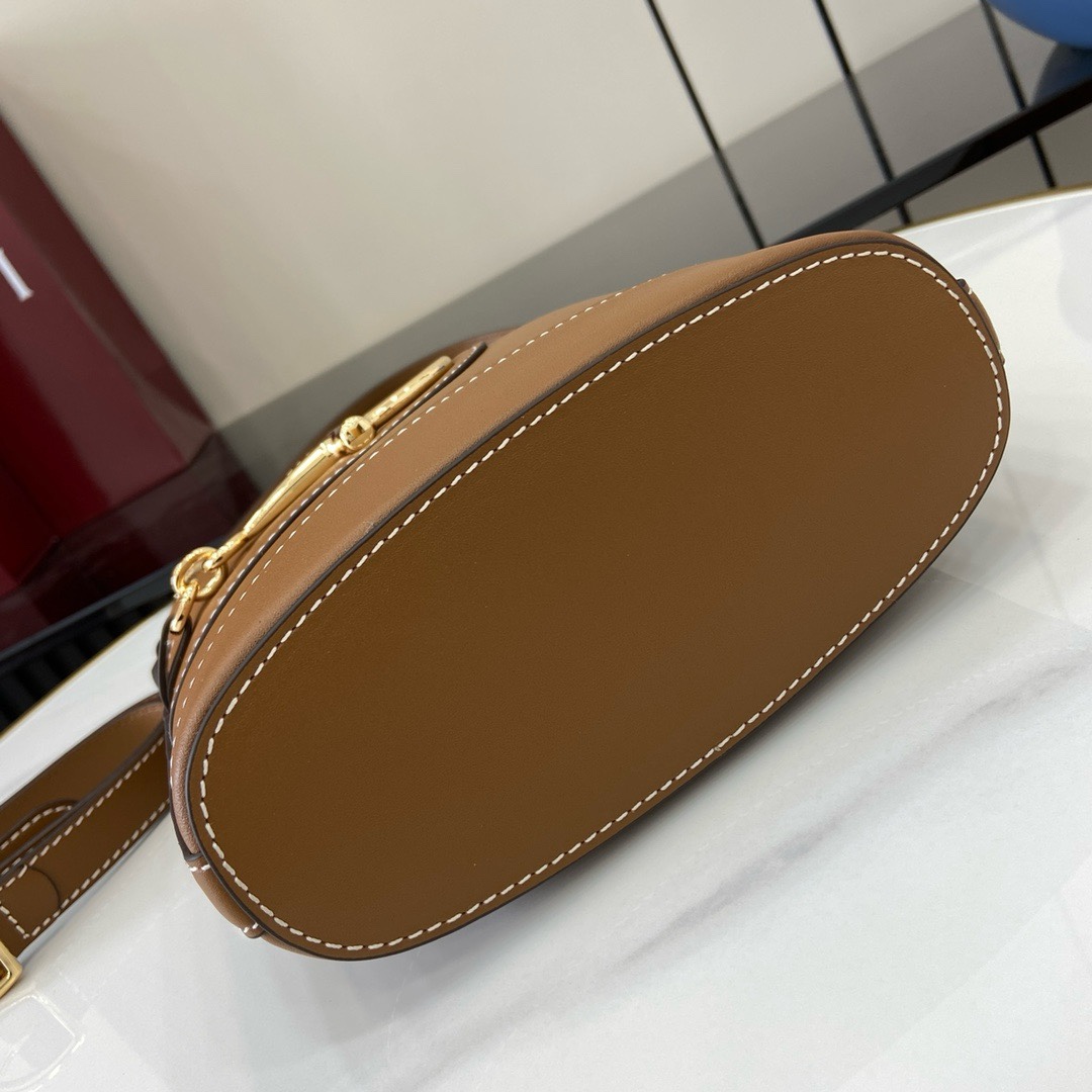 現代感 gucci ショルダー バッグ激安通販 牛革 レザー ハンドバッグ 大容量 ファッション 833665 ブラウン_9
