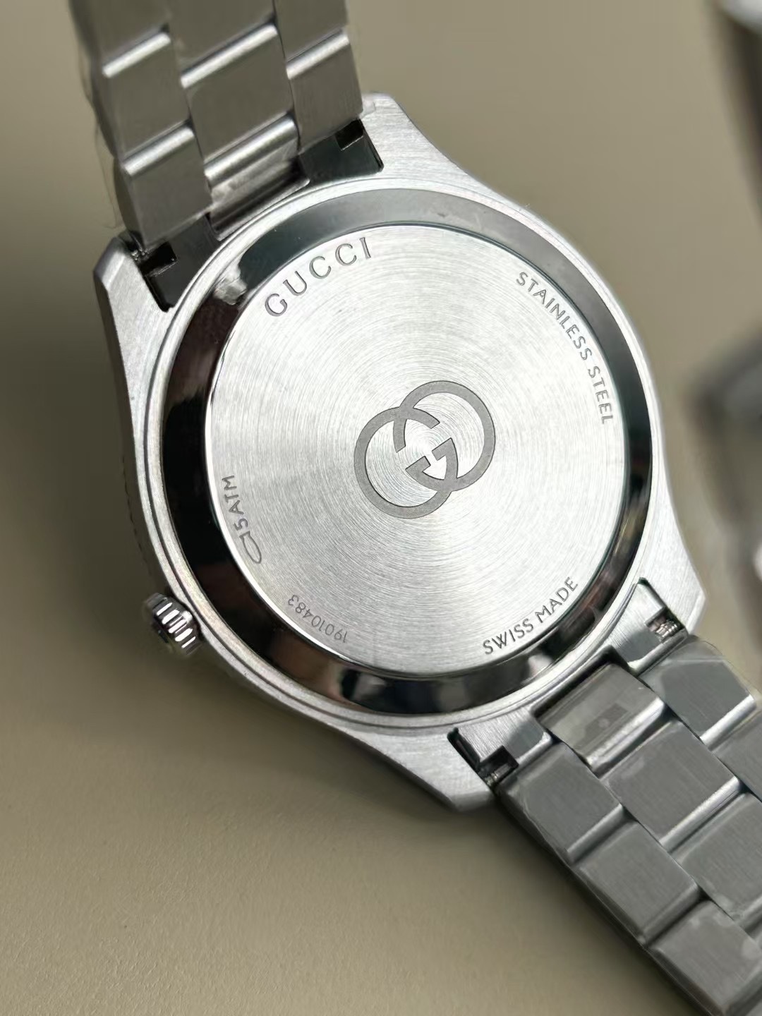 グッチ 時計 レディーススーパーコピー ウォッチ 腕時計 防水 シンプル 紳士 ビジネス 日常品 G- Timeless イエロー_2