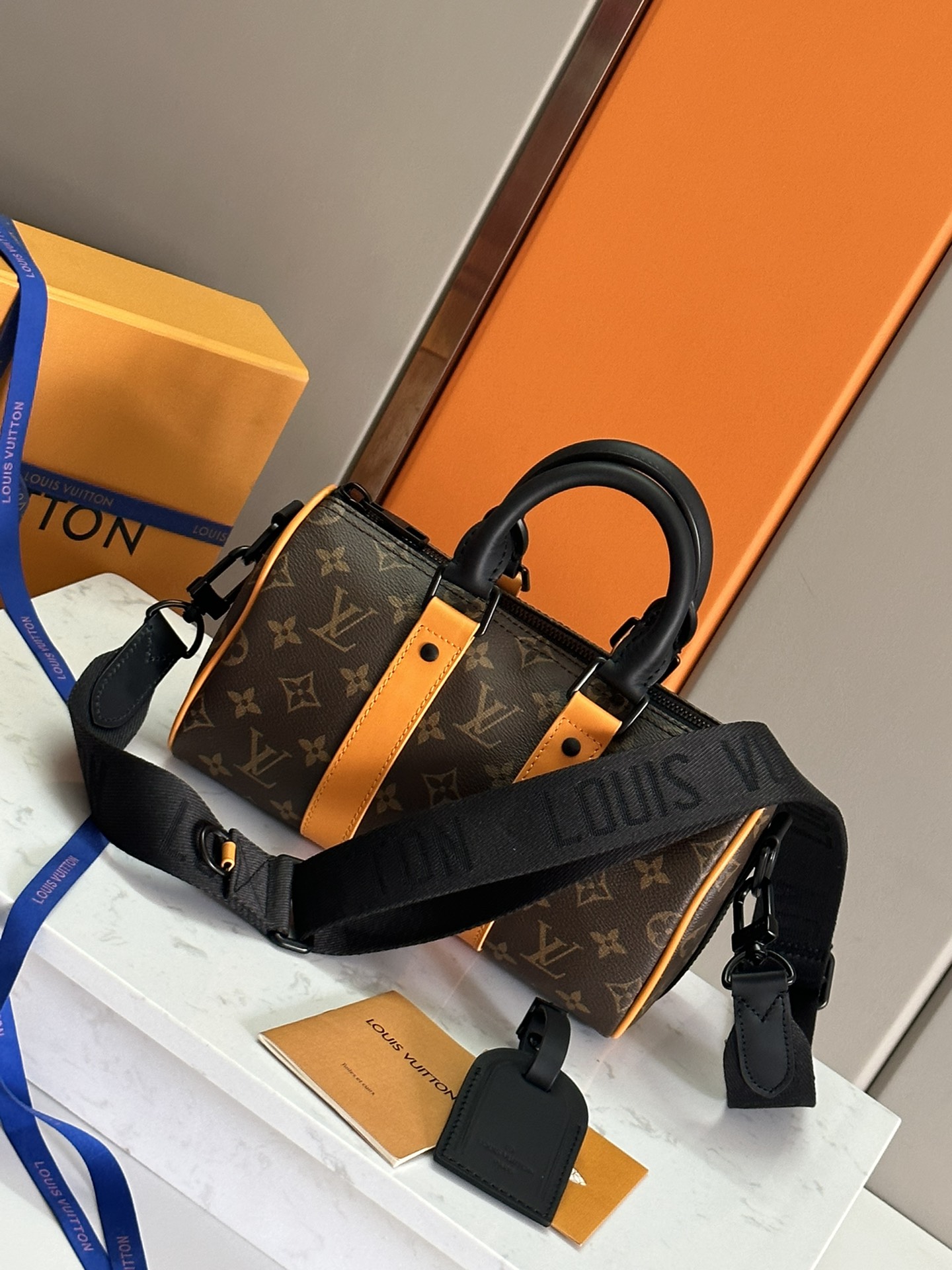 LV ヴィトン バッグ イメージ偽物 プリント 牛革 レザー 斜め掛けバッグ M46687 ハンドバッグ ブラウン_3