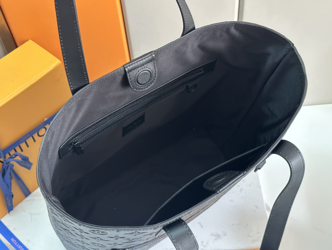 ルイヴィトン 黒カバンスーパーコピー 牛革 レザー ハンドバッグ 優雅レディ M24777 ブラック_5