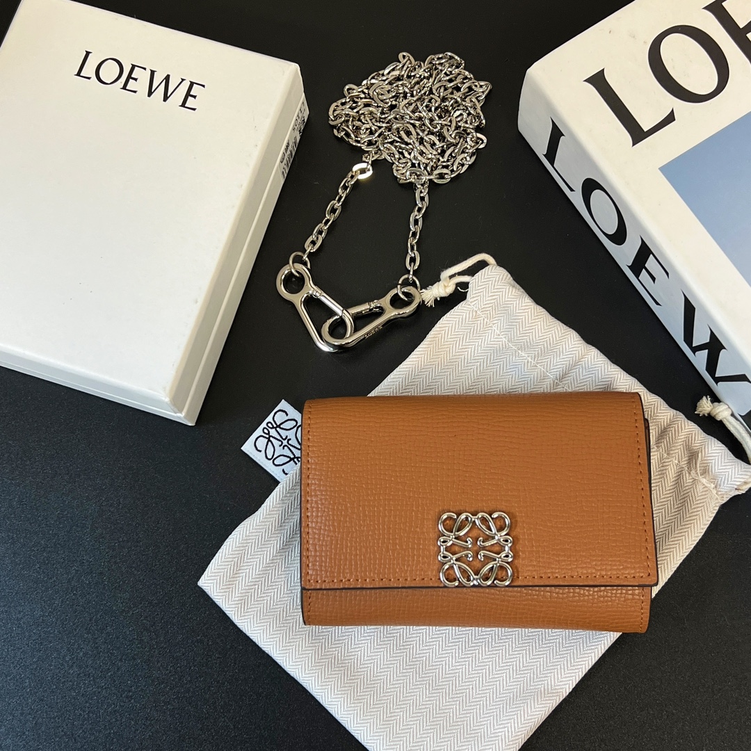 ロエベ財布 何歳までコピー 斜め掛けバッグ ミニ  軽量 便利 レザー 牛革 チェーンバッグ ブラウン_8
