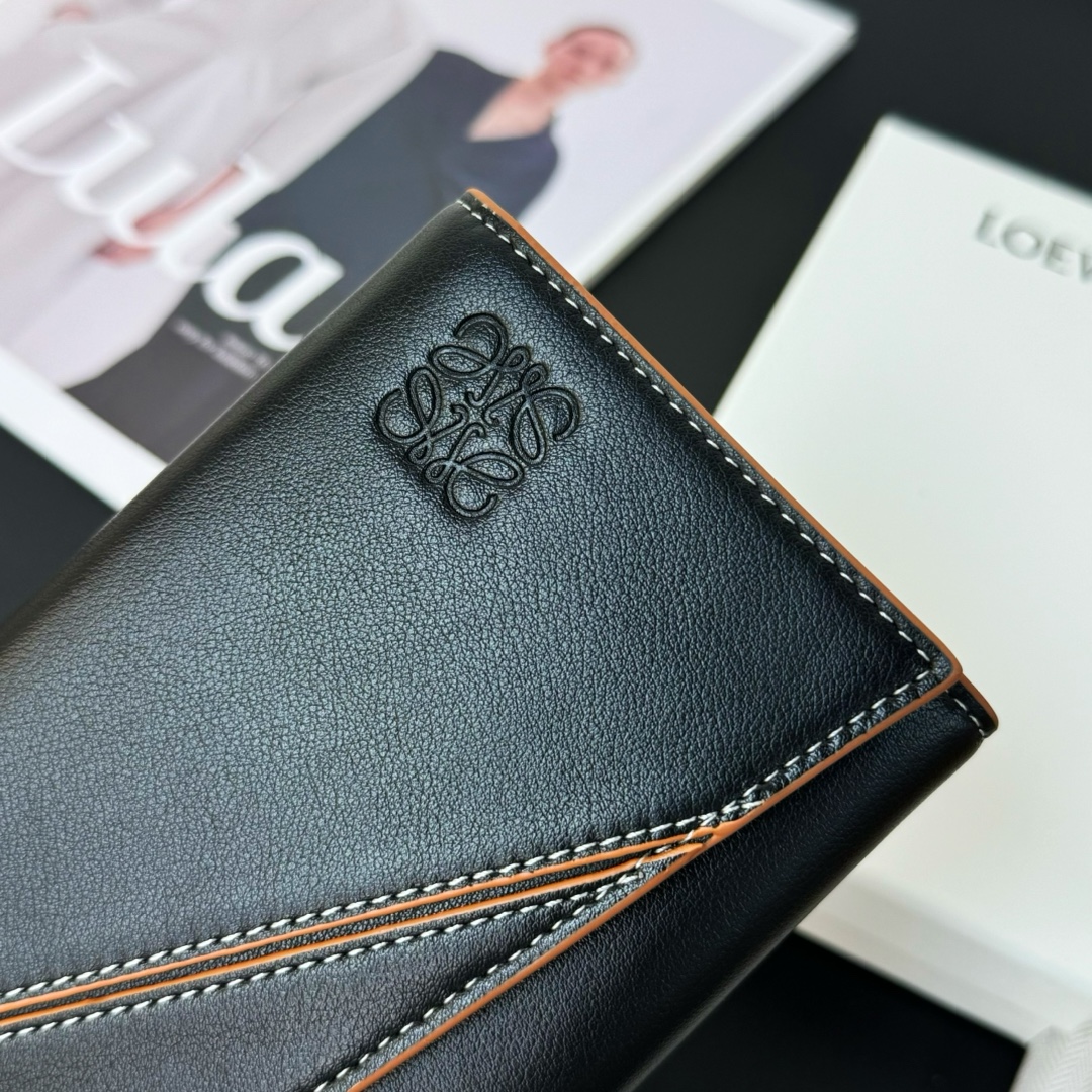 お得品‼ロエベ財布 色 人気コピー レザー 牛革 シンプル 長財布 おしゃれ ブラック_4